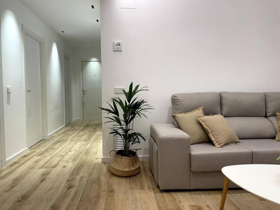 Apartamento Nuevo Centrico Frente Al Mar En Паламос Экстерьер фото